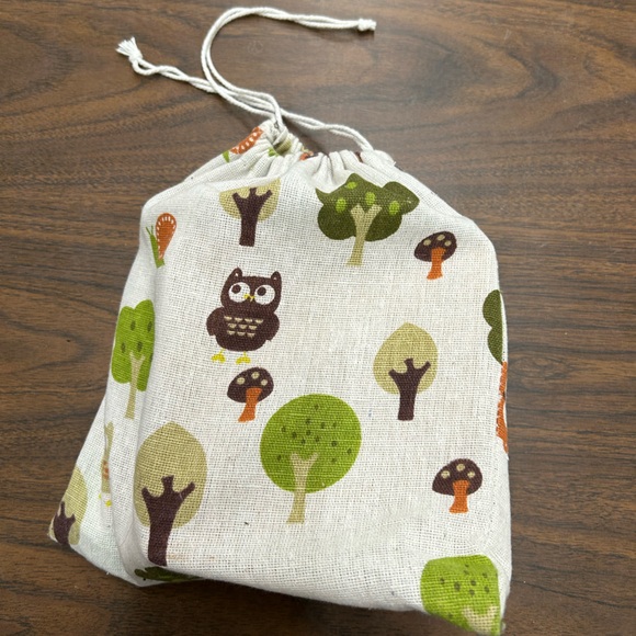 Great Condition Wooden Puzzles for Toddlers Set of 6 Includes Storage Bag - Picture 5 of 10